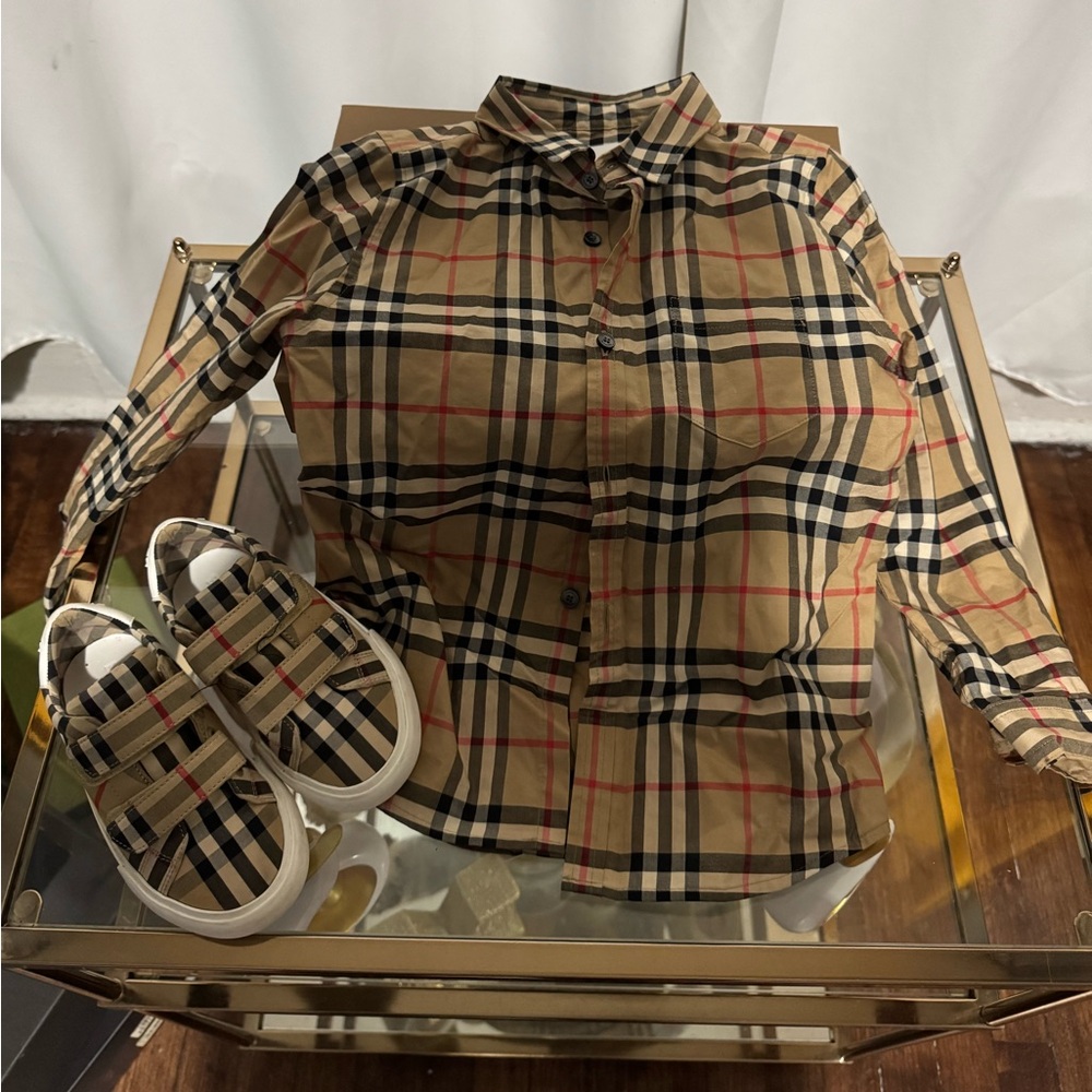 Burberry Classic Check Shirt in Beige and Black